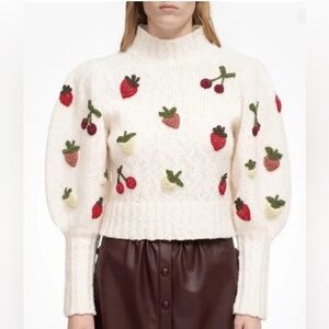 Sea NY Reese Strawberry Puff Sleeve Sweater—GORGEOUS!  Excellent Cond! Size L
